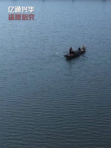 Jaring cor tangan tradisional kuno jaring ikan tali ban jaring lempar tangan jaring penangkap jaring pemintalan jaring ikan otomatis jaring ikan