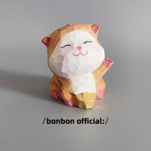 Handcrafted Wood Carving Lucky Cat Ornaments Orange Cat Desk Top Decoration Car Center Console Decor Study Creative Cute Birthday Gifts