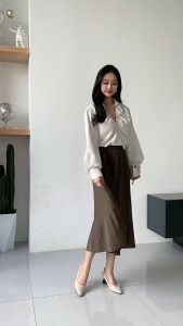 Rok Midi Pinggang Karet Dua Kombinasi Prisket Bawah Gelombang Rok Midi Style Korea