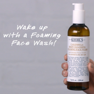 Kiehl’s Calendula Deep Cleansing Foaming Facial Wash – Soothing Cleanser for Oily and Sensitive Skin 75ml