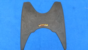 thảm lót chân xe yamaha luvias Fithảm lót sàn xe luvias filót chân trước cao su luvias fithảm để chân luvias fi