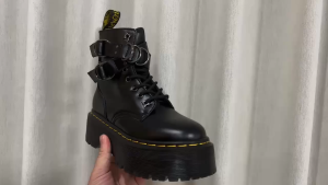 【Offlcial Store】Dr. Martens JADON style British style retro soft leather black mens and womens Metal ring buckle Martin boots-26666001