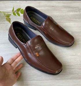 Bảo hành 1 năm -Giày da nam  bò thật mũi vuông quai khâu xuyên đế đế cao xu đúc đi êm chân cao 35 cm tôn dáng mẫu mới nhất năm 2025.