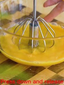 [STOK MALAYSIA] 14 INCH LARGE STAINLESS STEEL SEMI-AUTO EGG BEATER/MANUAL MIXER