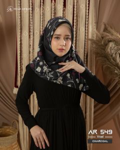 Hijab Arrafi 549 kerudung segi empat voal motif bunga hijab squer terbaru