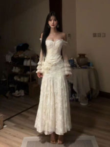 CHANGTONG | French Style Pretty Off-Shoulder Top and Skirt Set