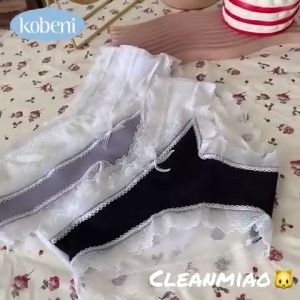 KOBENI กางเกงในผู้หญิง ผ้าเรยอน กางเกงในไร้ขอบ มีลูกไม้ เอวต่ำ เซ็กซี่ ระบายอากาศ สไตล์โลลิต้า