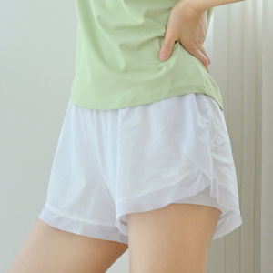 กางเกงขาสั้นออกกำลังกายสำหรับผู้หญิง กางเกงโยคะกันน้ำตาล ระบายอากาศได้ดี แห้งเร็ว กางเกงขาสั้นวิ่งเช้า กางเกงขาสั้นกีฬาฤดูร้อนใหม่ 2025