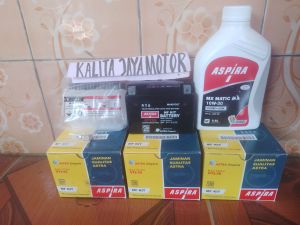 PAKET ASPIRA AKI KERING MOTOR HONDA BEAT VARIO VIXION DAN OLI MOTOR MOTOR MATIC. HARGA PAKET KUALITAS ASTRA OTOPARTS. BELI AKI DAPET OLI MOTIR MATIC