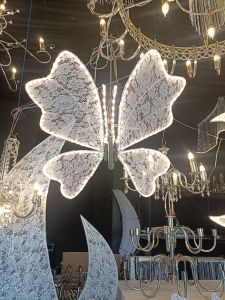 Lampu kupu kupu gantung bisa di lipat