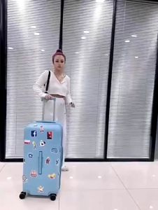 TRAVELCUL กระเป๋าเดินทางล้อเลื่อนกระเป๋าเดินทางน้ำหนักเบา 20/26/30 นิ้วความจุขนาดใหญ่สีต่างๆ