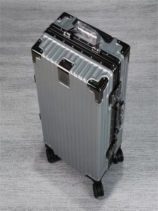 Durable Aluminum Frame Luggage Suitcase with Combination Lock for Travel 26 Inch Carry on Bag for Men And Women with Universal Wheels