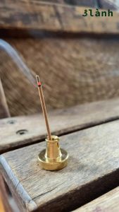 Đế Cắm Nhang Trầm Hương Bằng Đồng Nguyên Chất Hình Bầu Hình Núi Đặt Trong Lư Xông Khay Xông Trầm Trang Trí Nhà Bàn Thờ Thiền Quà Tết