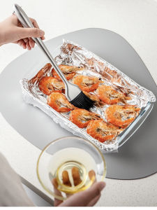 แปรงสinteSilicone Grade Food กับกระดาษปิ้ง แปรงน้ำมันในครัว แปรงเนย แปรงทาซอส ทนความร้อนได้ สีเหลือง แปรงปิ้งย่าง