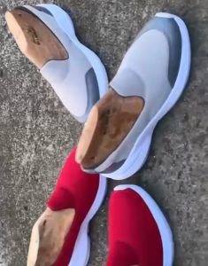 Sepatu Wanita Terbaru Sneakers Import Murah Kekinian Ringan Coiple Cewek Cowok Dewasa Anak Keren COD