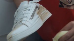 Perawatan Pembersih Pemutih Sepatu Shoe Cleaning Cream Semir Sepatu Putih / Krim Pemutih Pembersih Sepatu 260 Gr + Spons / Cream Sepatu Ajaib Penghilang Noda Terlaris