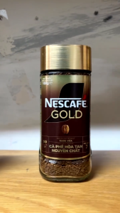 CÀ PHÊ ĐEN HÒA TAN NESCAFE GOLD 100GR 34610E