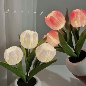 LED Tulip Night Light Artificial Banquet Flowers Atmosphere Table Lamp Wedding Valentines Home Party Living Room Bedroom Decoration Ins style Girl Bedside Lampu Tidur Cute Kids