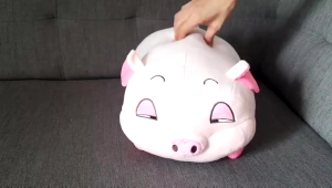 Bộ mền gối con heo văn phòng G01 cho bé chăn kèm gấu bông