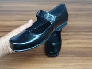Sepatu Sekolah Paskibra & Kerja Kulit Wanita DEALOVA D601MR