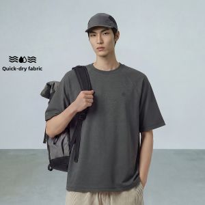 Jack Jones | Moisture Wicking Reflective Raglan Short Sleeve T-shirt