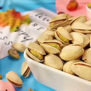 【BUY 1 TAKE 1】500g Original Pistachio Without Salt Unsalted Pistachio Nuts Snacks Daily Roasted Pistachios Healthy Nuts Snacks 500g