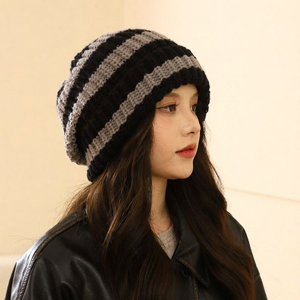 Warm Face-flattering Striped Big-head Circumference Knitted Hat