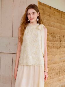 Basic House | Apricot Color Embroidery Tie-neck Sleeveless Shirt
