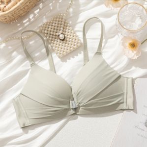 ชุดชั้นในสตรี บรากระดุมหน้า บราหลังสวย ผ้านุ่มลื่น ระบายอากาศได้ดี ไม่อับชื้น สวมใส่สบาย บราไม่มีโครง บราตะขอหน้า