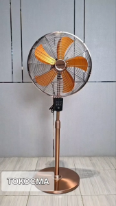 Hisenik Luxe Fan Kipas Angin Stand Fan Chrome 18 Inch HKS-18 RC Kipas Bediri 5 Daun 3 Speed + Remote
