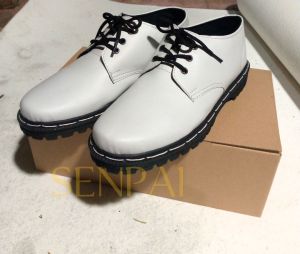 Sepatu Docmart Low White 3.3 Hole Vintage Terbaik Pria Wanita
