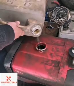 Pvc Funnel with Flexible Hose and Spout Petrol Oil Fluid Water 135mm/165mm Corong Petrol/Minyak