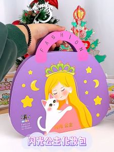 สติกเกอร์เจ้าหญิง สติ๊กเกอร์ สมุดระบายสี 172 ชนิด 1 ชุด  สี่วิธีการเล่น สะดวกในการจัดเก็บ ของเล่นแต่งหน้าสำหรับเด็ก diy