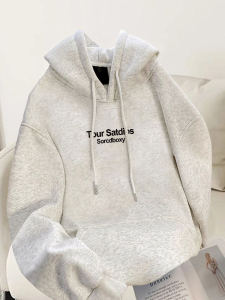 เสื้อสเวตเตอร์มีฮู้ดพิมพ์ลายตัวอักษรสไตล์ย้อนยุคแบบหนาสำหรับผู้หญิง เสื้อคลุมกันหนาวแบบหลวมๆ ฤดูใบไม้ร่วง/ฤดูหนาว สวมใส่สบาย