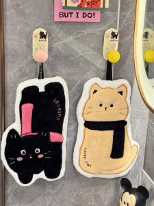 Thickened Coral Fleece Hand Towel: A Cat-Design Kitchen & Bathroom Solution