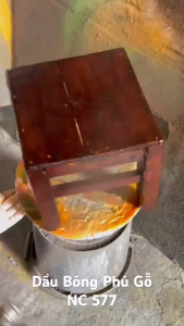 Sơn bóng cánh gián sơn giả gỗ Dolphin 1 thành phần lon 2KG7