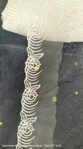 (Per Meter) RDT329 Renda Tile Motif Cantik Broken White Lebar 8Cm