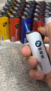 Combo 5 cái quẹt Gas - Bật Lửa Khò mã T101 thân bọc kim loại in hình các hãng xe nổi tiếng tia lửa xanh chống gió tốt có thể bơm sạc khi hết gas