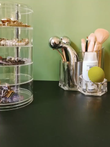 【1-3 Days Delivery】5 Layer  Rotating Make Up Organizer Multi Layers Cosmetic Storage Rack Acrylic SKin Care Organizer