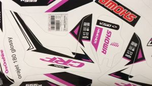 Desain Dekoratif Stiker Full Body CRF Putih Hitam List Ungu