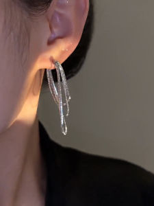 ต่างหูโซ่หลายชั้น ผู้หญิง หน้ากลม พรางหุ่น ชุดเล็กระดับไฮเอนด์ ดีไซน์ ทันสมัย เรียบง่าย เครื่องประดับหูบุคลิกภาพ