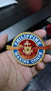 Customized car emblem PMC Materials: zinc alloy molder type size 3.5inch by 3 inch in 1.5mm with double adhesive 3M with box