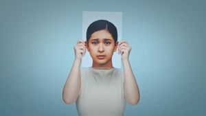 Lovablemart Viva Face Serum | Peeling Serum | Viva Glowing White Serum | Viva Anti Aging Serum - 20mL