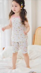 เด็กมาใหม่น้ำแข็งเสื้อกั๊กผ้าไหมชุดกางเกงขาสั้นสาวออกไปเย็นสลิงชุดเด็กบ้านเสื้อผ้าเครื่องปรับอากาศ ชุดเด็ก