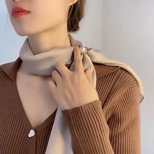 เข็มกลัดแฟชั่นสไตล์เกาหลีใหม่คุณภาพสูงหัวเข็มขัดผ้าพันคอผู้หญิงมัลติฟังก์ชั่น คุณภาพสูง