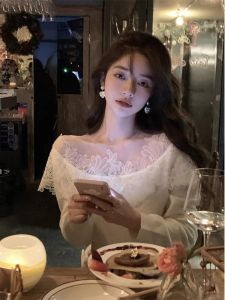 WANGGONGZHU | Princess Style Lace Splice Knitted Sweater Womens Autumn Winter New Design Sensual Overhead Long Sleeve One-Shoulder Top