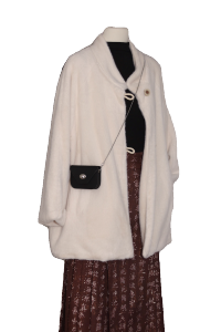 Fluffy Fleece Lined Short Womens Jacket Loose Fit White Plush Outerwear Casual Style Autumn Winter Thickened Polyester Coat