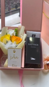 Hộp Quà Tặng Nước Hoa Dior Sauvage EDP 100ML- Nam Tính Cuốn Hút