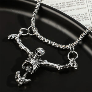 สร้อยคอจี้หัวกะโหลกโกธิคฮาโลวีนสำหรับวินเทจผู้ชายฮิปฮอปสุดสร้างสรรค์สร้อยคอเฉพาะตัวงานปาร์ตี้เครื่องประดับอัญมณี