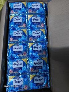 [siêu rẻ] Combo 5goi Nước xả Comfort gói 20ml x5goi  hương ban mai (xanh) hoặc hương hoa diệu kỳ (tím) mẫu mới hiện nay đã có tại shoptuongvy